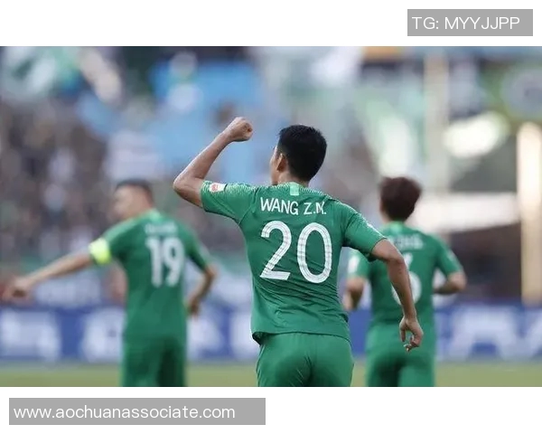 全球足球中卫十大神将排名解析实力对比与历史地位